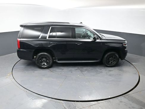 Used 2018 Chevrolet Tahoe 2WD w/ Remote Keyless Entry Package image 39