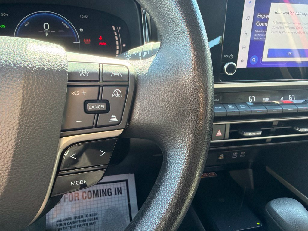 Used 2025 Toyota Camry LE FWD image 28