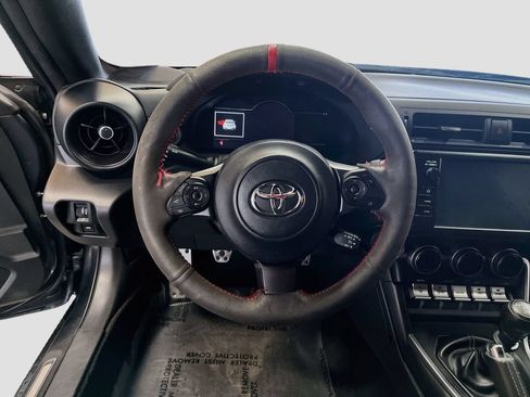 Used 2023 Toyota GR86 Premium RWD image 11
