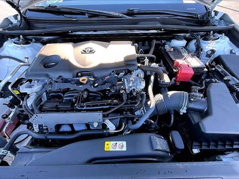 Used 2022 Toyota Camry XSE image 31
