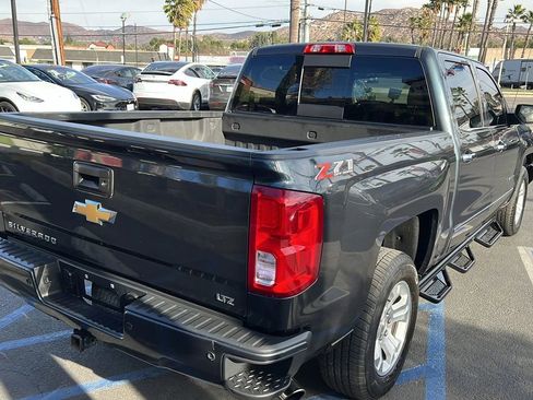 Used 2018 Chevrolet Silverado 1500 LTZ Z71 w/ LTZ Plus Package AWD/4WD image 6