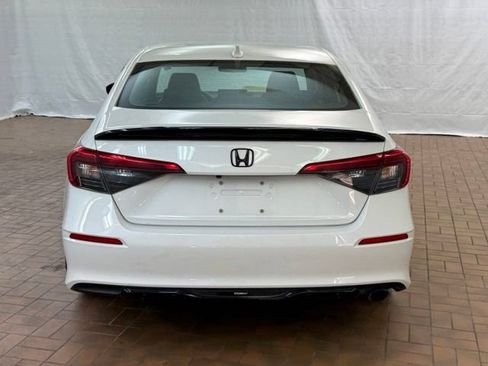 Used 2022 Honda Civic Sport image 6