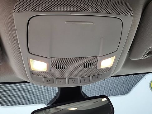 Used 2024 Ford Edge Titanium AWD/4WD image 25