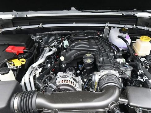 New 2026 Jeep Gladiator Sport AWD/4WD image 21