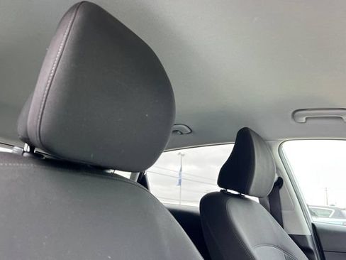 Used 2025 Hyundai Kona SEL FWD image 21