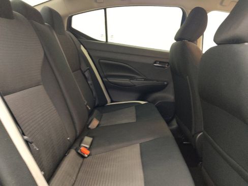 Used 2020 Nissan Versa SV image 19