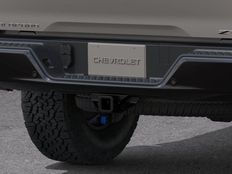 New 2026 Chevrolet Colorado ZR2 w/ Technology Package AWD/4WD image 14