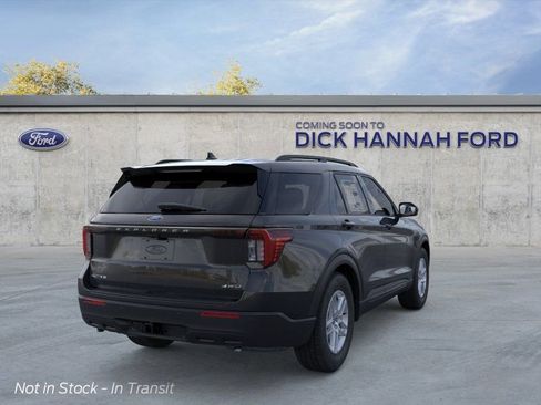 New 2026 Ford Explorer Active AWD/4WD image 9