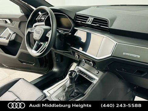 Certified 2025 Audi Q3 2.0T Premium Plus w/ Premium Plus Package image 9