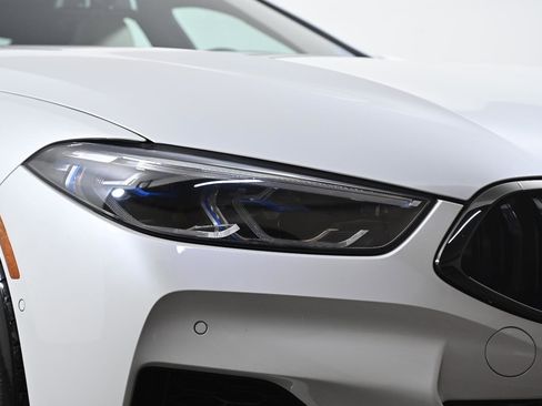 Used 2022 BMW M850i Gran Coupe xDrive image 4