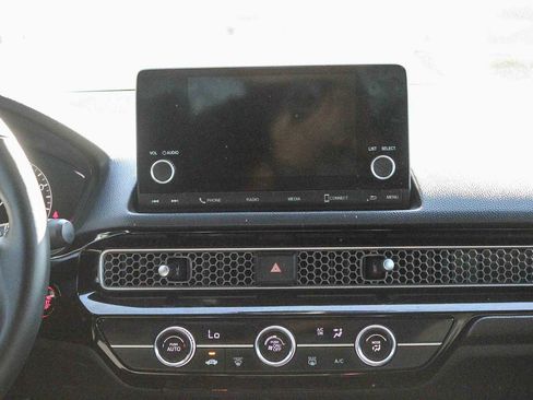 Certified 2024 Honda Civic Sport image 13