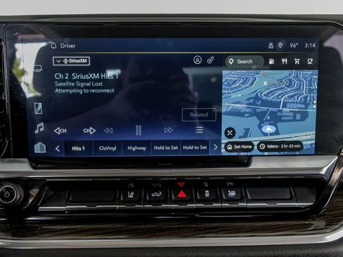 Used 2025 Chevrolet Silverado 2500 LT w/ Convenience Package image 21