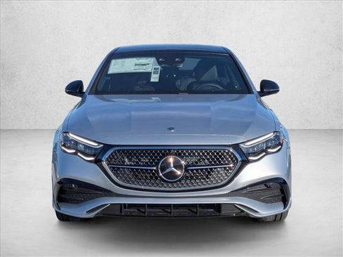 New 2026 Mercedes-Benz E 450 4MATIC Sedan image 6