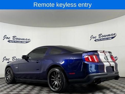 Used 2012 Ford Mustang GT RWD image 9