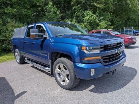 Used 2016 Chevrolet Silverado 1500 LT w/ All Star Edition AWD/4WD image 3