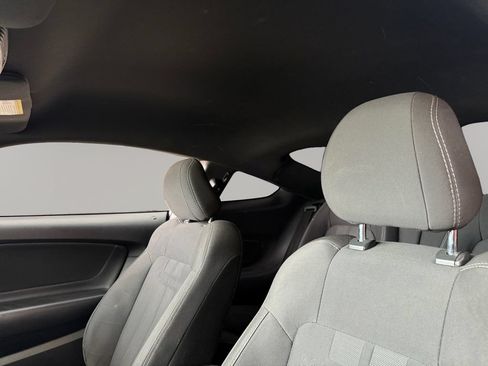 Used 2019 Ford Mustang GT RWD image 9