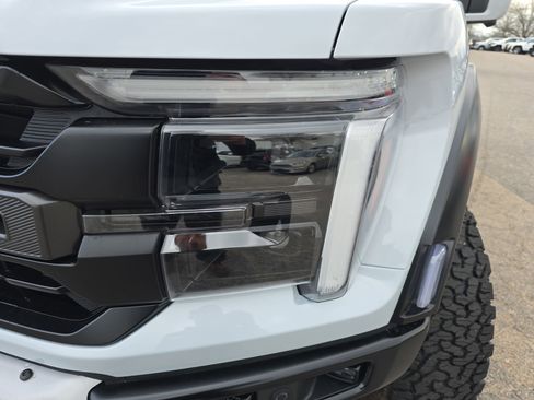 Used 2025 Ford F150 Raptor image 34