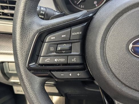 Used 2024 Subaru Crosstrek 2.0i Premium image 19