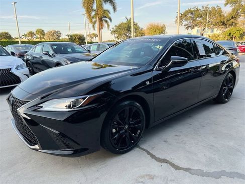 Certified 2024 Lexus ES 350 F Sport image 3