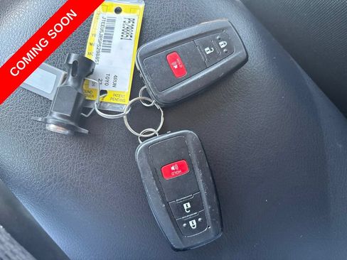 Used 2023 Toyota 4Runner SR5 RWD image 33