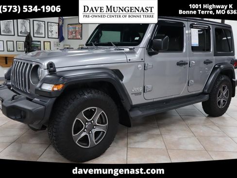 Used 2018 Jeep Wrangler Unlimited Sport S AWD/4WD image 1