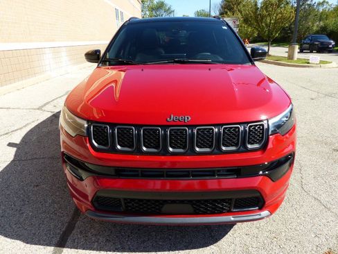 Used 2023 Jeep Compass High Altitude AWD/4WD image 12