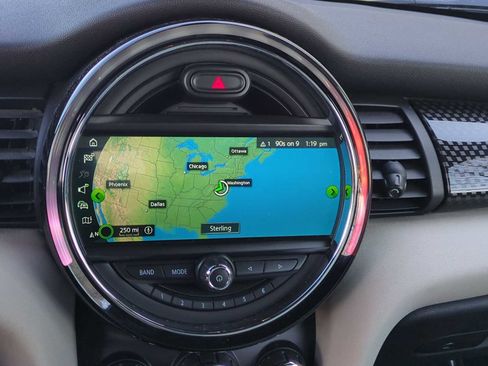 Used 2019 MINI Cooper S w/ Signature Upholstery Package image 28