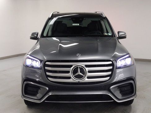 New 2026 Mercedes-Benz GLS 450 4MATIC image 3