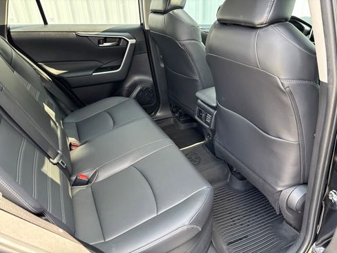 Used 2024 Toyota RAV4 XLE Premium image 35
