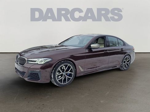 Used 2021 BMW M550i xDrive M550i xDrive w/ Premium Package image 3