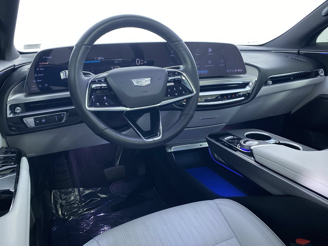 Certified 2024 Cadillac Lyriq Luxury w/ LPO, Floor Liner Package AWD/4WD image 2