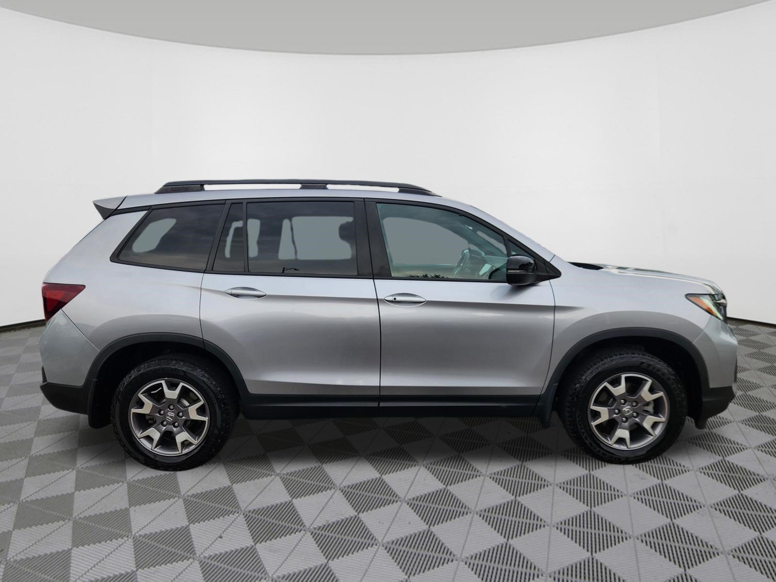 Certified 2023 Honda Passport TrailSport image 6