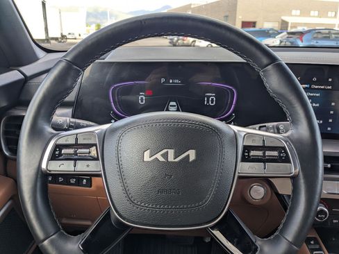 Certified 2025 Kia Telluride EX X-Line AWD/4WD image 16
