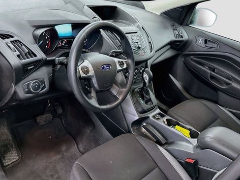 Used 2015 Ford Escape S FWD image 7