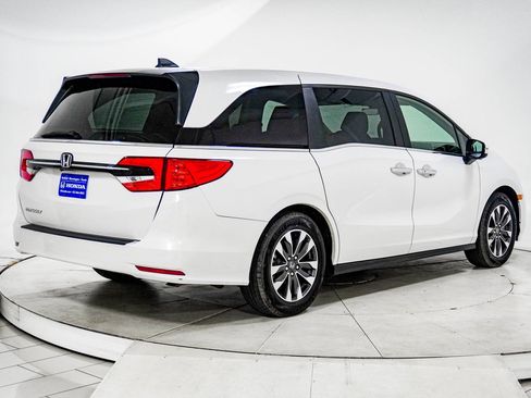 Used 2023 Honda Odyssey EX-L image 12