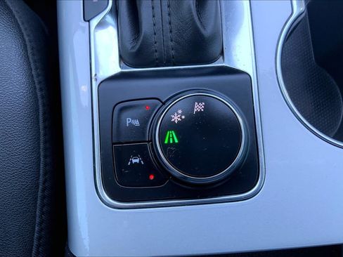Used 2022 Chevrolet Blazer LT w/ LPO, Black Accent Package FWD image 35