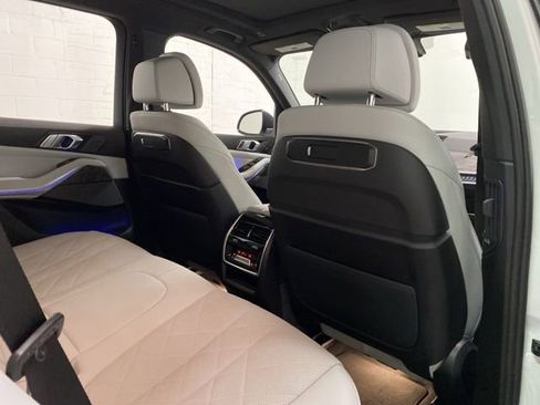 Used 2026 BMW X5 xDrive40i image 79