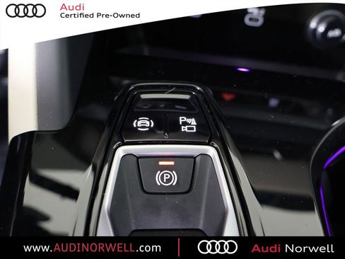 Certified 2025 Audi Q5 Premium w/ Convenience Package AWD/4WD image 5