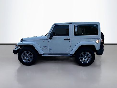 Used 2017 Jeep Wrangler Sahara w/ Mopar Chrome Edition Group image 6