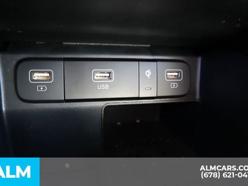 Used 2023 Kia Sorento SX Prestige image 32