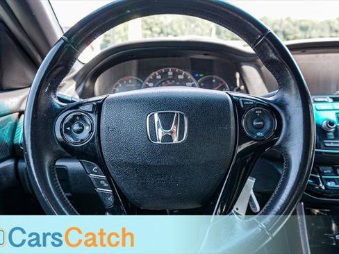 Used 2017 Honda Accord Sport image 22