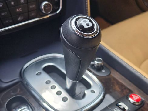 Used 2012 Bentley Continental GT AWD/4WD image 19
