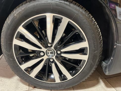 Used 2018 Honda Fit EX image 9