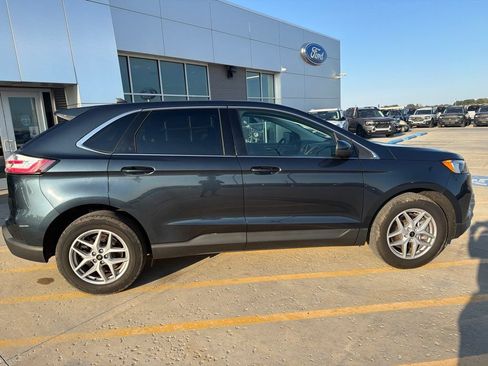 Used 2024 Ford Edge SEL w/ Convenience Package AWD/4WD image 8