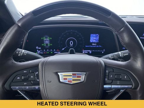 Certified 2022 Cadillac Escalade Premium Luxury Platinum AWD/4WD image 3