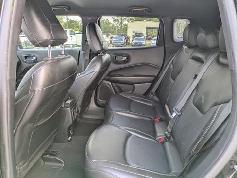 Used 2021 Jeep Compass Latitude FWD image 13
