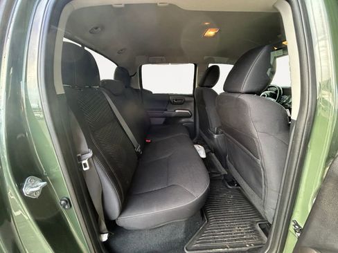 Used 2021 Toyota Tacoma image 11
