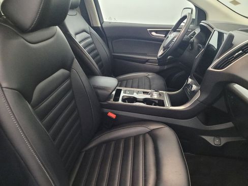 Used 2024 Ford Edge SEL image 21