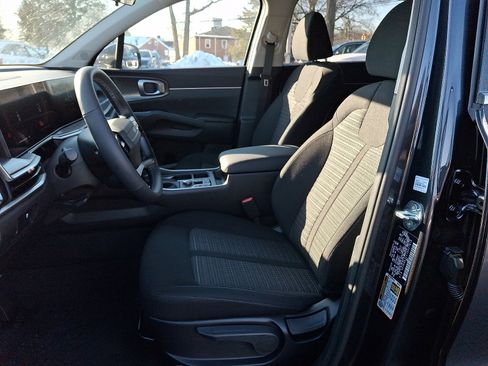 New 2026 Kia Sorento LX FWD image 7