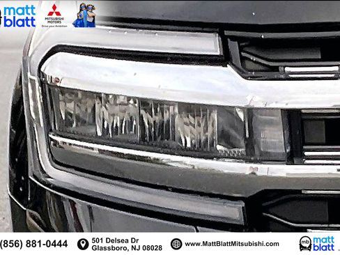 Used 2024 Ford Expedition Limited image 31